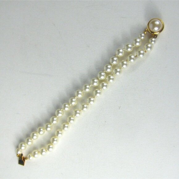 Vintage Double Strand Faux Pearl Bracelet Gold Tone Clasp Imitation - Picture 1 of 9